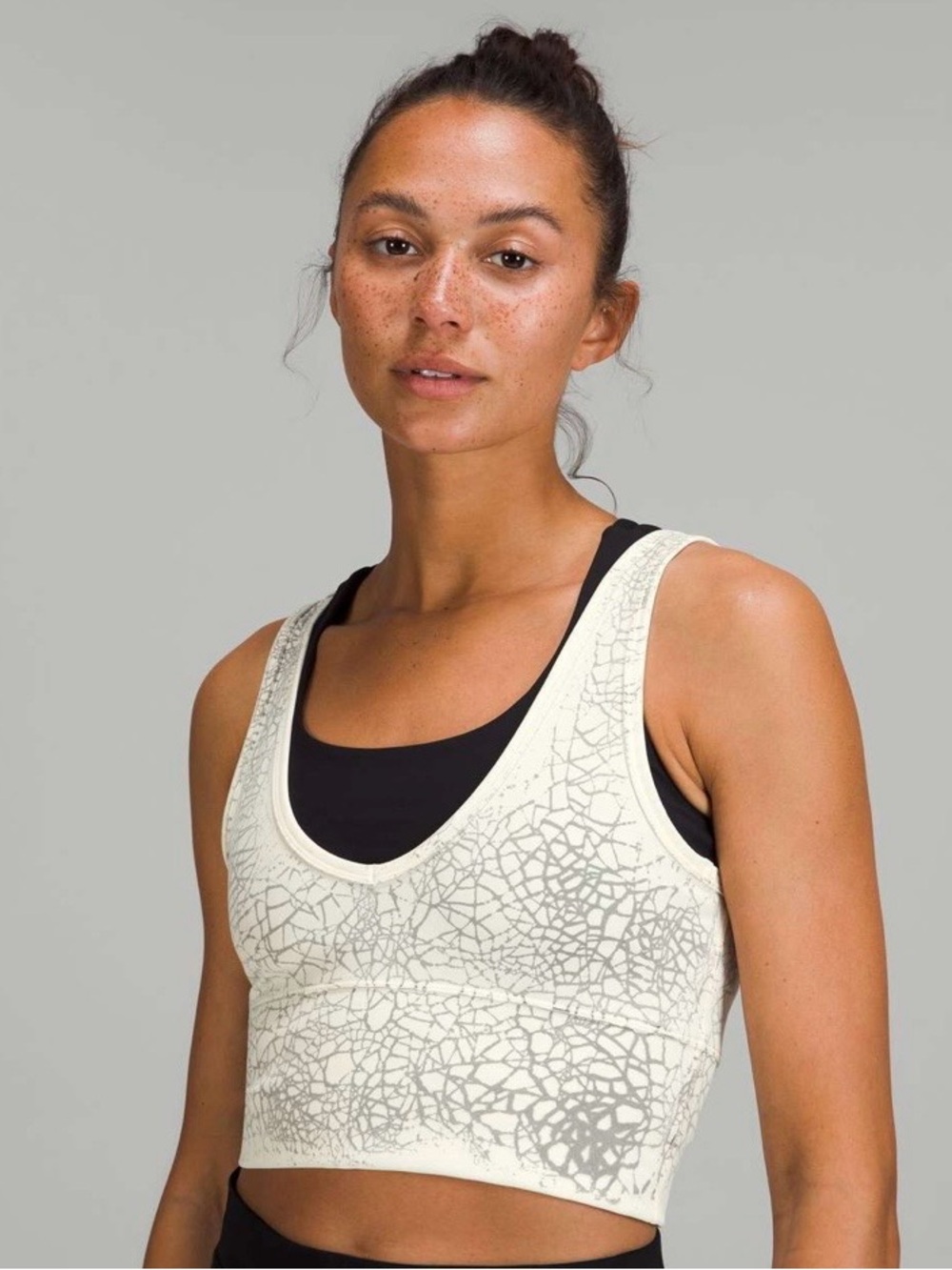 Lululemon Power Pivot Tank Top 
Thread Dye White and Black *Size 6